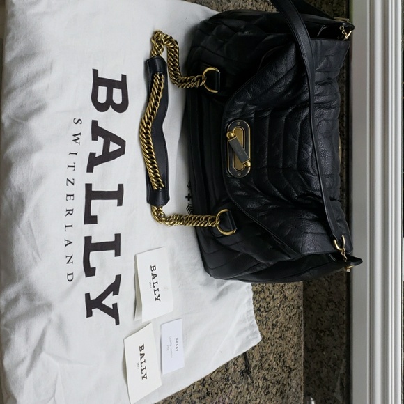 Purse - Picture 1 of 4